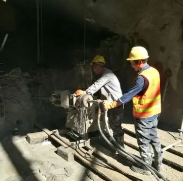 打安镇水下抗分散灌浆料特点 水下不分散注浆料介绍